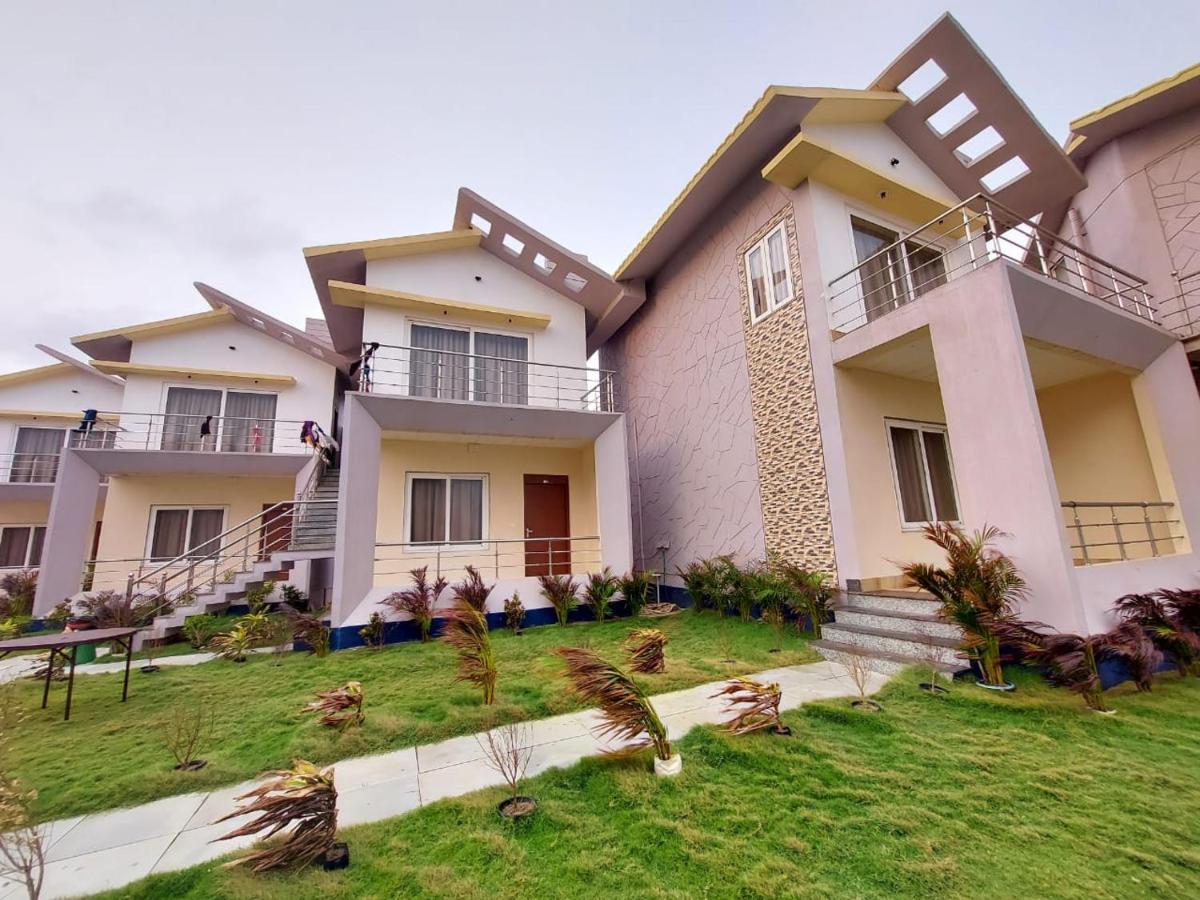 Parth King Beach Resort Mandarmani Ngoại thất bức ảnh