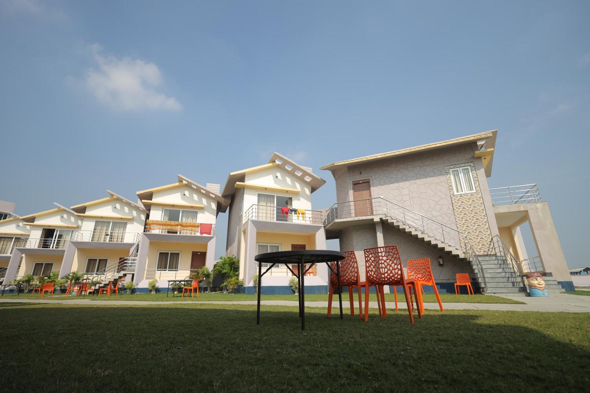 Parth King Beach Resort Mandarmani Ngoại thất bức ảnh