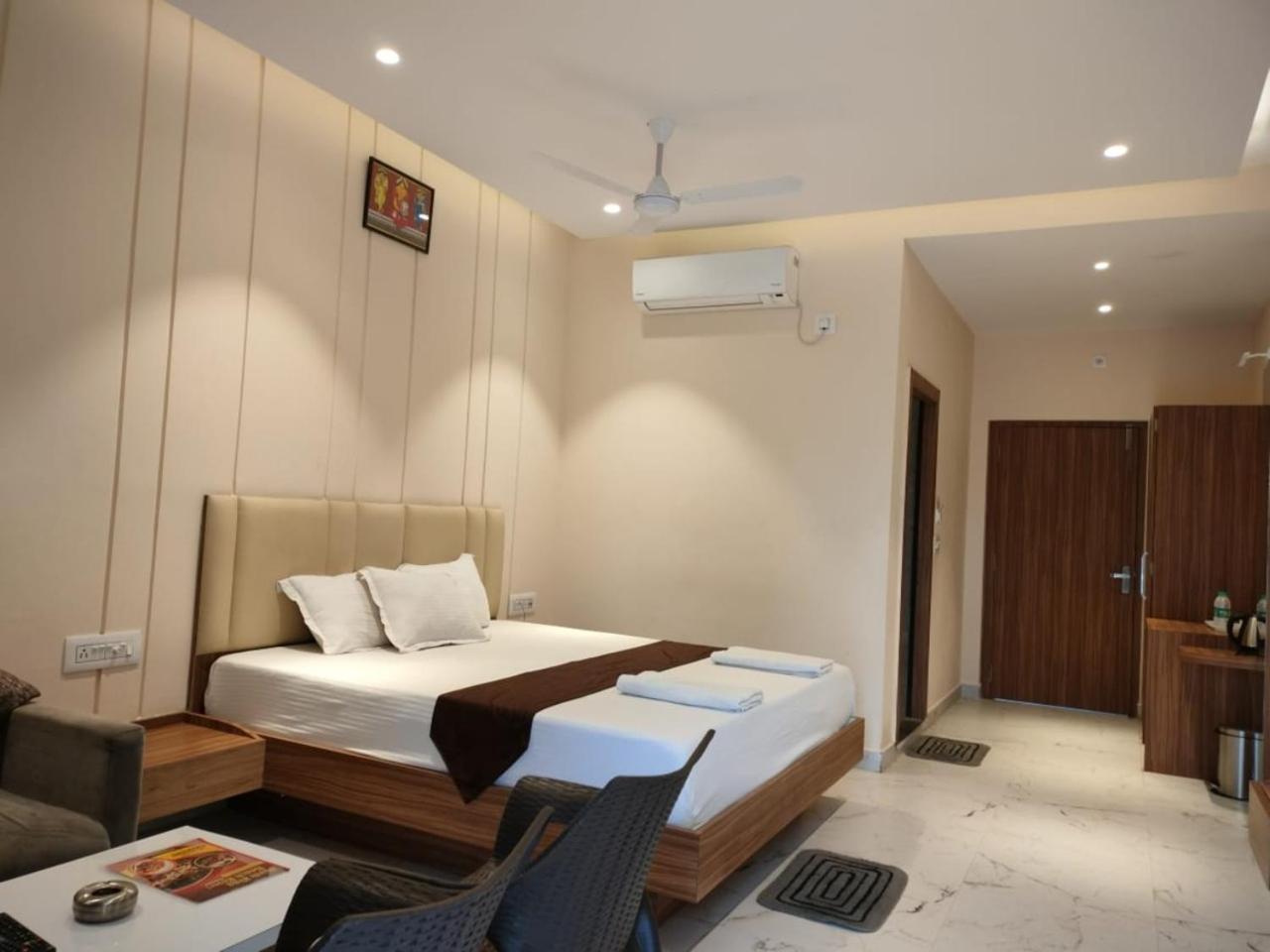 Parth King Beach Resort Mandarmani Ngoại thất bức ảnh