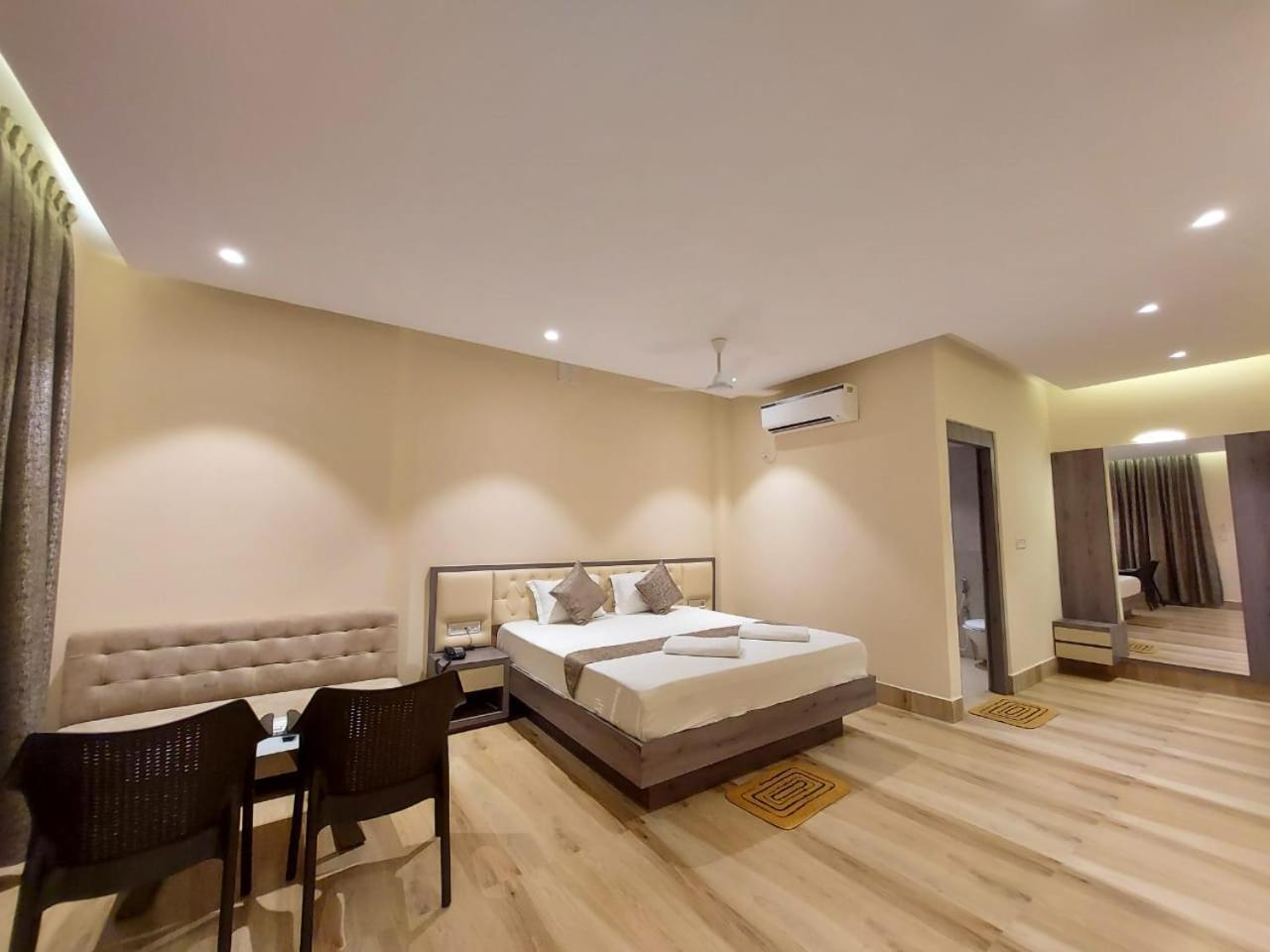 Parth King Beach Resort Mandarmani Ngoại thất bức ảnh