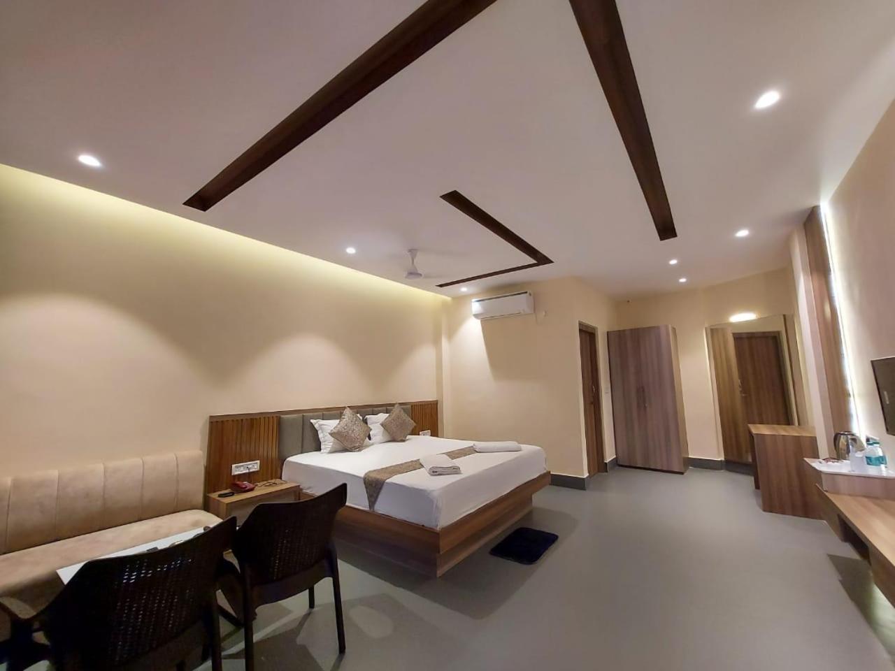 Parth King Beach Resort Mandarmani Ngoại thất bức ảnh