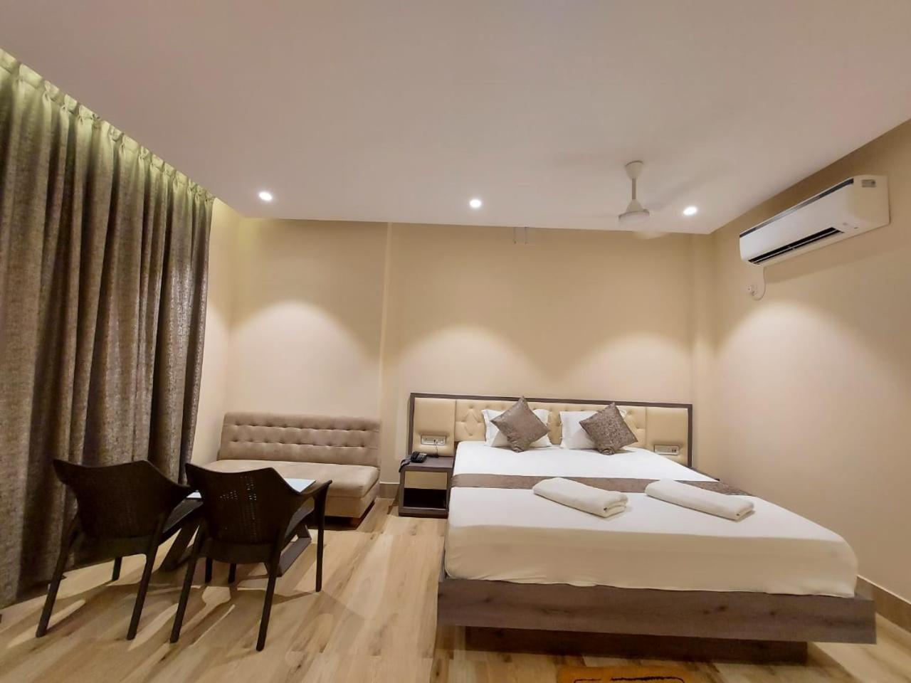 Parth King Beach Resort Mandarmani Ngoại thất bức ảnh