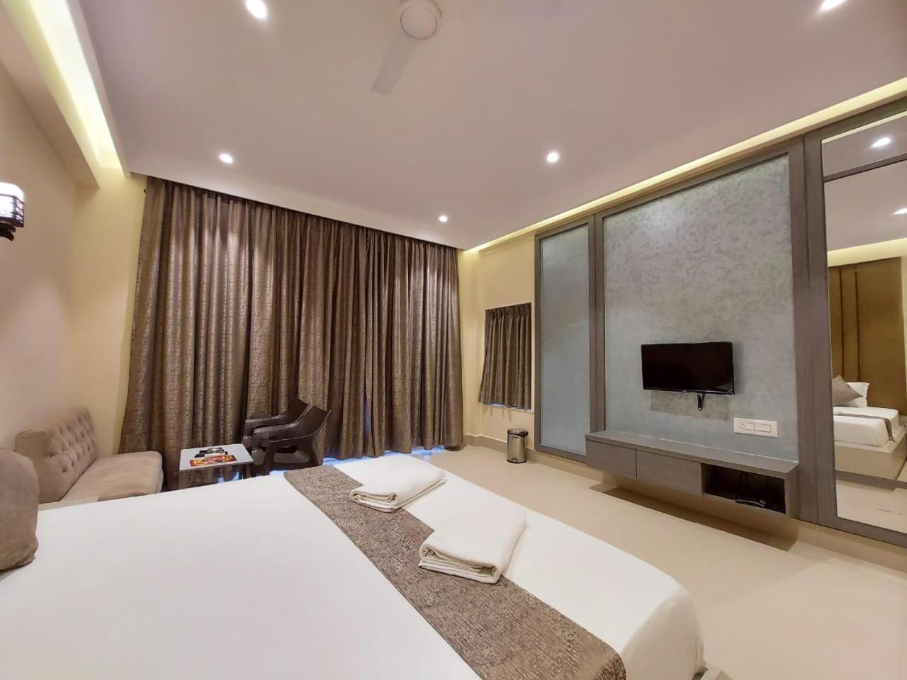 Parth King Beach Resort Mandarmani Ngoại thất bức ảnh